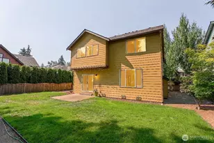 208 Ilwaco Pl SE, Renton, WA 98059 - Photo 33