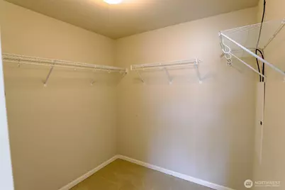 208 Ilwaco Place SE, Renton, WA 98059 - Photo 21