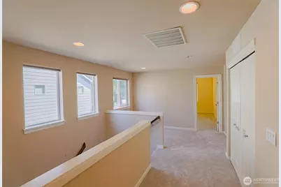 208 Ilwaco Place SE, Renton, WA 98059 - Photo 11