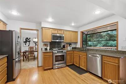 20525 NE 68th Street, Redmond, WA 98053 - Photo 11