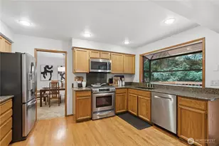 20525 NE 68th St, Redmond, WA 98053 - Photo 11