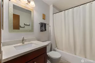 11802 98th Ave NE, Kirkland, WA 98034 - Photo 17