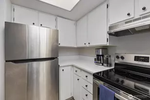 11802 98th Ave NE, Kirkland, WA 98034 - Photo 11