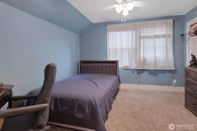 508 5th Street NE, Puyallup, WA 98372 - Photo 17
