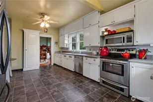 508 5th St NE, Puyallup, WA 98372 - Photo 11