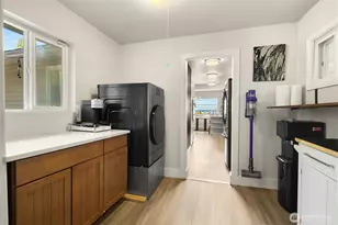 1405 S 100th St, Seattle, WA 98168 - Photo 13