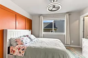 831 SW 96th Pl, Seattle, WA 98106 - Photo 17