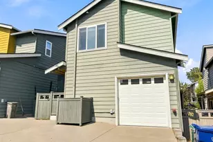 831 SW 96th Pl, Seattle, WA 98106 - Photo 33