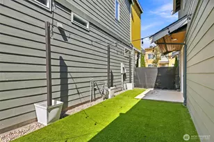 831 SW 96th Pl, Seattle, WA 98106 - Photo 31