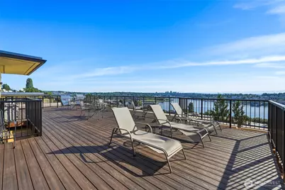 655 Crockett Street #B203, Seattle, WA 98109 - Photo 21