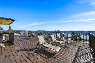 655 Crockett St, Seattle, WA 98109 - Photo 21