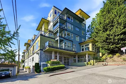 655 Crockett Street #B203, Seattle, WA 98109 - Photo 23