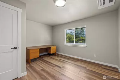 2115 121st Street E, Tacoma, WA 98445 - Photo 23