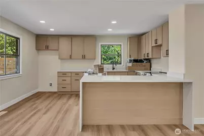 12504 8th Avenue SW, Burien, WA 98146 - Photo 7