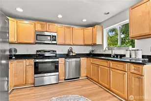 2604 SW Genesee St, Seattle, WA 98106 - Photo 15