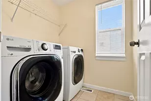 2604 SW Genesee St, Seattle, WA 98106 - Photo 25