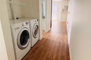 1601 N 45th St, Seattle, WA 98103 - Photo 11