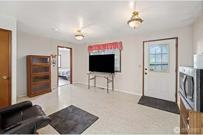 281 S C Street, Buckley, WA 98321 - Photo 9