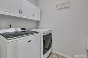 5728 Hazel Loop SE, Auburn, WA 98092 - Photo 19