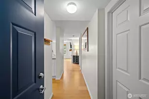 520 2nd Ave W, Seattle, WA 98119 - Photo 3