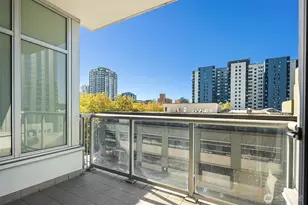 583 Battery St, Seattle, WA 98121 - Photo 15