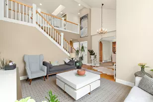 24007 76th Ave W, Edmonds, WA 98026 - Photo 3