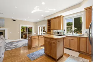 24007 76th Ave W, Edmonds, WA 98026 - Photo 11
