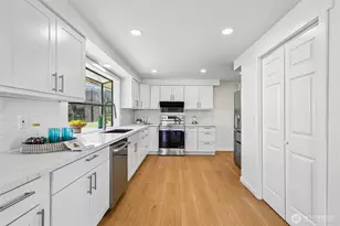 5925 94th St SW, Mukilteo, WA 98275 - Photo 13