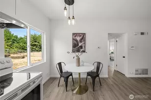 16835 123rd Ave SE, Renton, WA 98058 - Photo 11