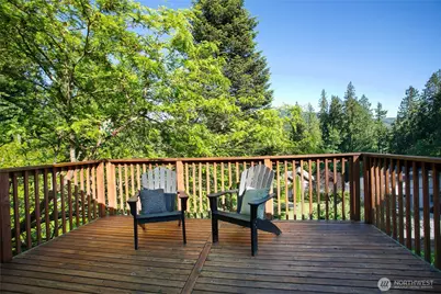 765 Summerset Way, Sedro Woolley, WA 98284 - Photo 1
