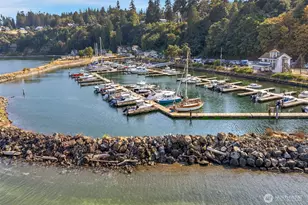 14 S Beach Dr, Everett, WA 98206 - Photo 33