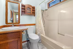 14 S Beach Dr, Everett, WA 98206 - Photo 29