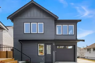 2402 Cleveland Ave, Everett, WA 98201 - Photo 1