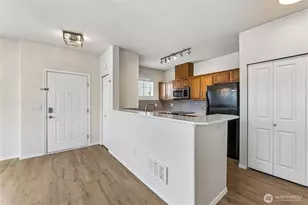 14915 38th Dr SE, Bothell, WA 98012 - Photo 11