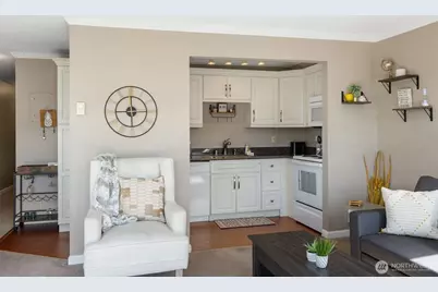 201 2nd Street S #201, Kirkland, WA 98033 - Photo 11