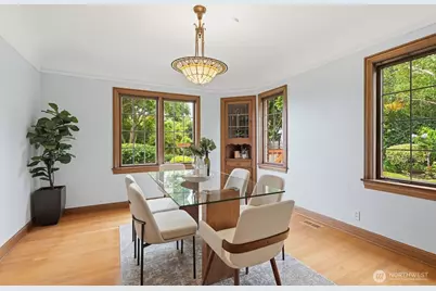 1560 28th Avenue W, Seattle, WA 98199 - Photo 13