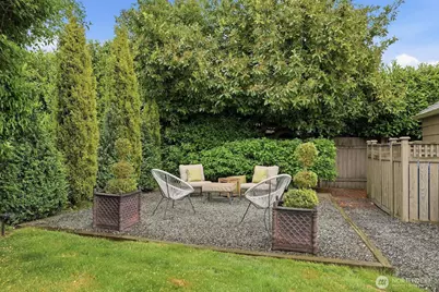 1560 28th Avenue W, Seattle, WA 98199 - Photo 37