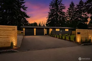 8102 Oakridge Dr SW, Lakewood, WA 98498 - Photo 1