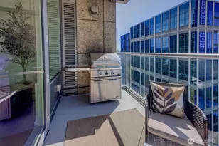 500 106th Ave NE, Bellevue, WA 98004 - Photo 29