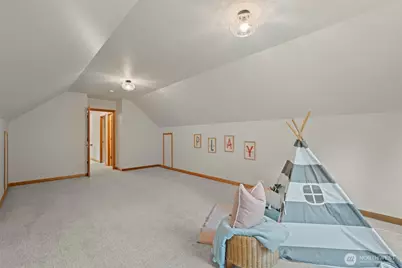 10601 NE Dry Creek Way, Kingston, WA 98346 - Photo 33