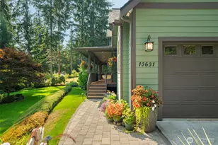 10601 NE Dry Creek Way, Kingston, WA 98346 - Photo 5