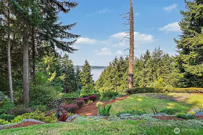 1045 Paha View Drive, Fox Island, WA 98333 - Photo 33