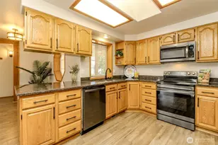 9120 Kelly Ct NE, Lacey, WA 98516 - Photo 15