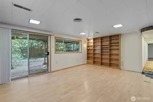 16639 SE 8th St, Bellevue, WA 98008 - Photo 27