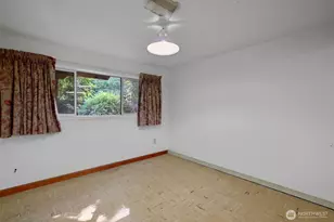 16639 SE 8th St, Bellevue, WA 98008 - Photo 33