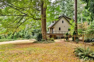8039 Cultus Bay Rd, Clinton, WA 98236 - Photo 3