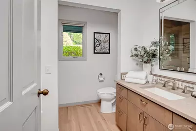4715 81st Avenue SE, Mercer Island, WA 98040 - Photo 37