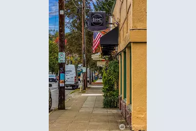 7019 Ravenna Avenue NE, Seattle, WA 98115 - Photo 33