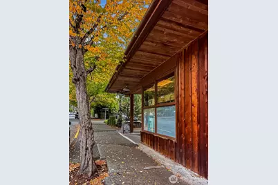 7019 Ravenna Avenue NE, Seattle, WA 98115 - Photo 37