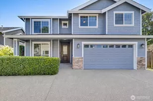 907 Ilwaco Pl NE, Renton, WA 98059 - Photo 1